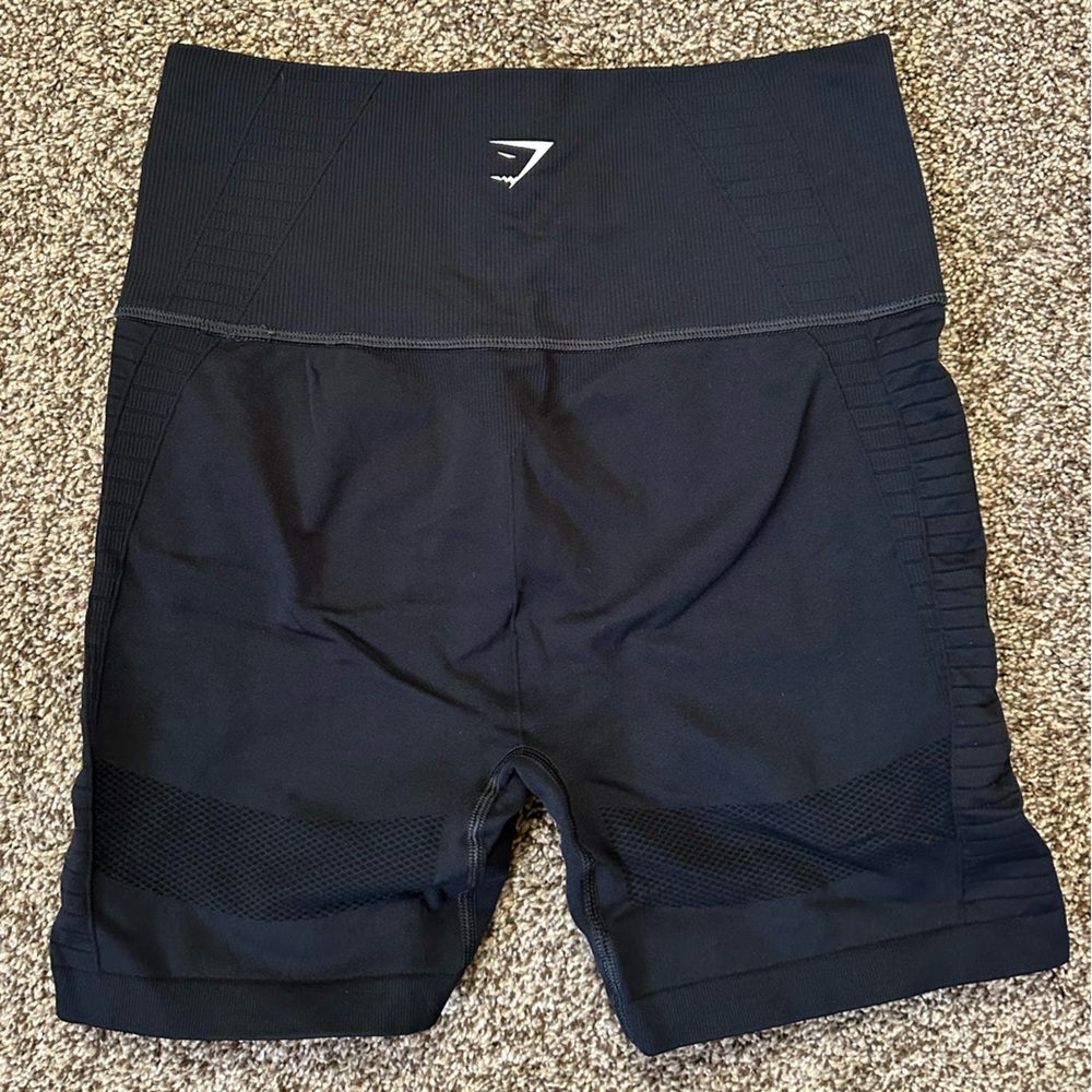Gymshark shorts - Picture 5 of 8